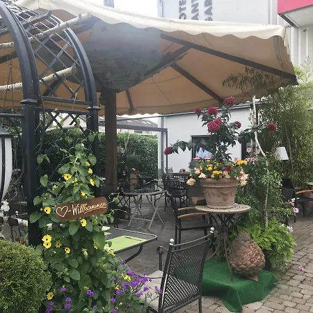 Schwarzwalder Hof فندق