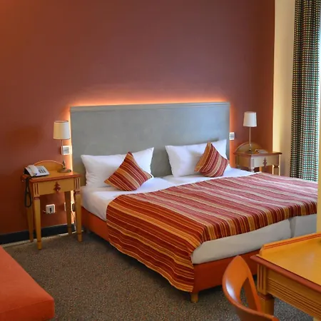 Schwarzwalder Hof فندق 3*