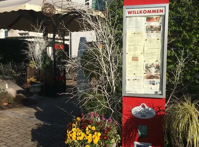 Schwarzwalder Hof Отель 3*